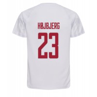 Camiseta Dinamarca Pierre-Emile Hojbjerg #23 Visitante Equipación Mundial 2022 manga corta